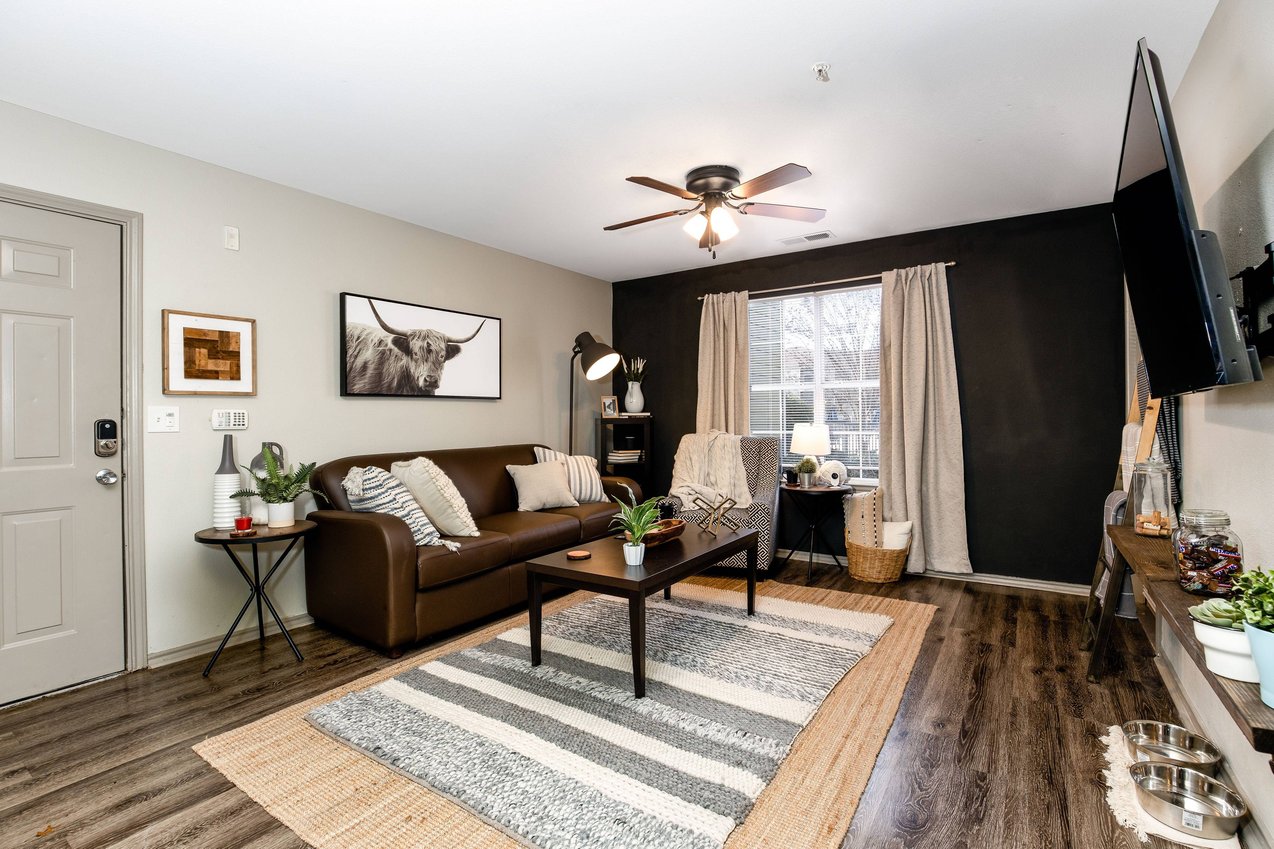 Samford Square VIP Wait List 20232024